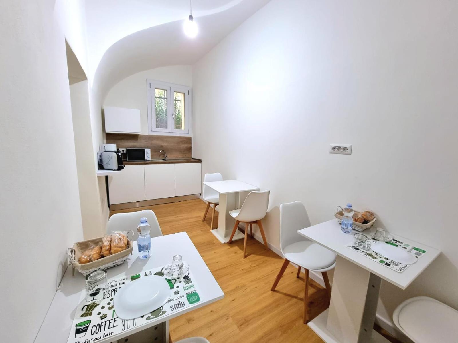 Morfeo B&B Sassari Exteriör bild